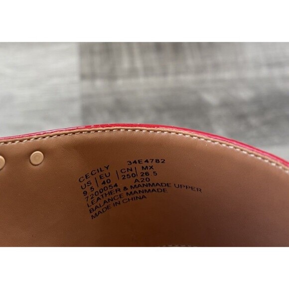 Calvin Klein Red Embossed Patent Leather Cecily Heels Size 9.5 - Picture 6 of 9